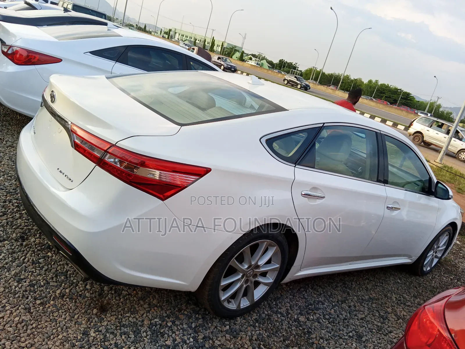 Toyota Avalon 2014 White