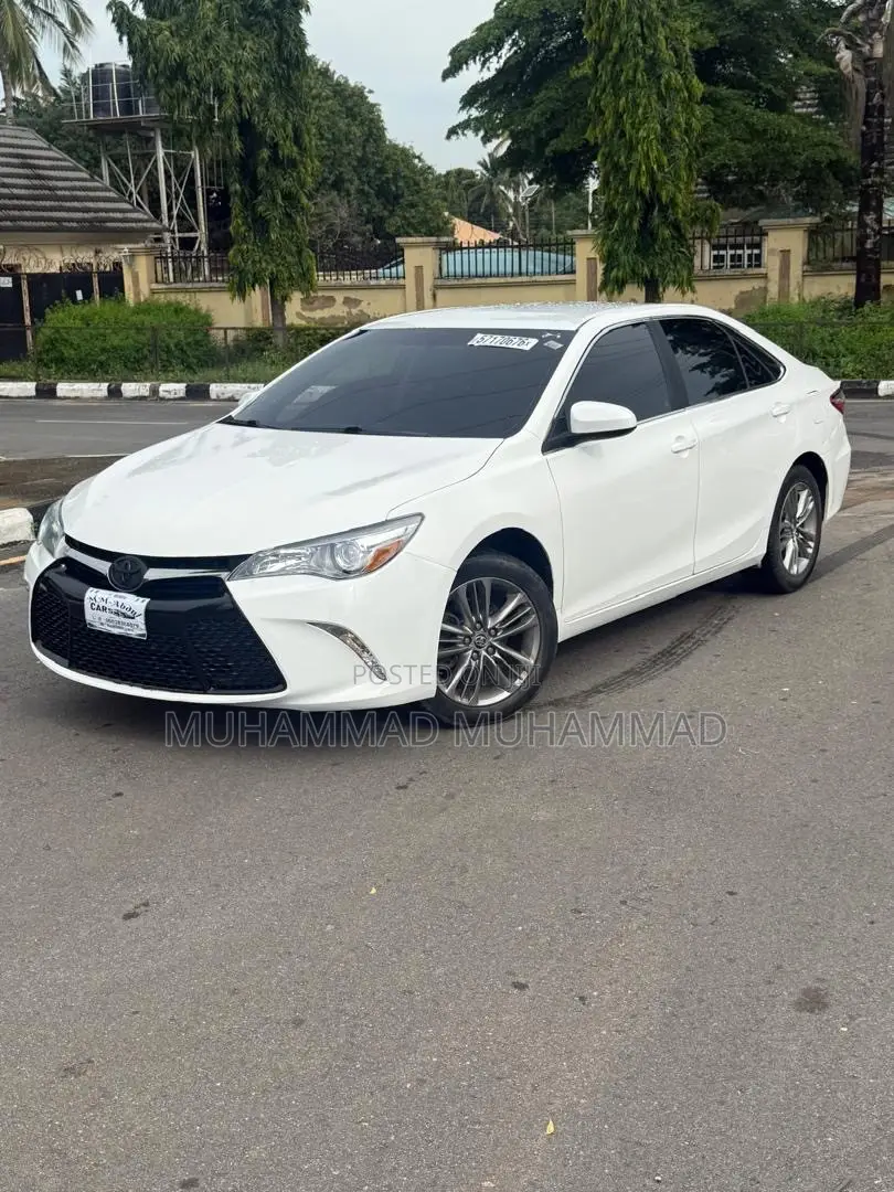 Toyota Camry 2015 White
