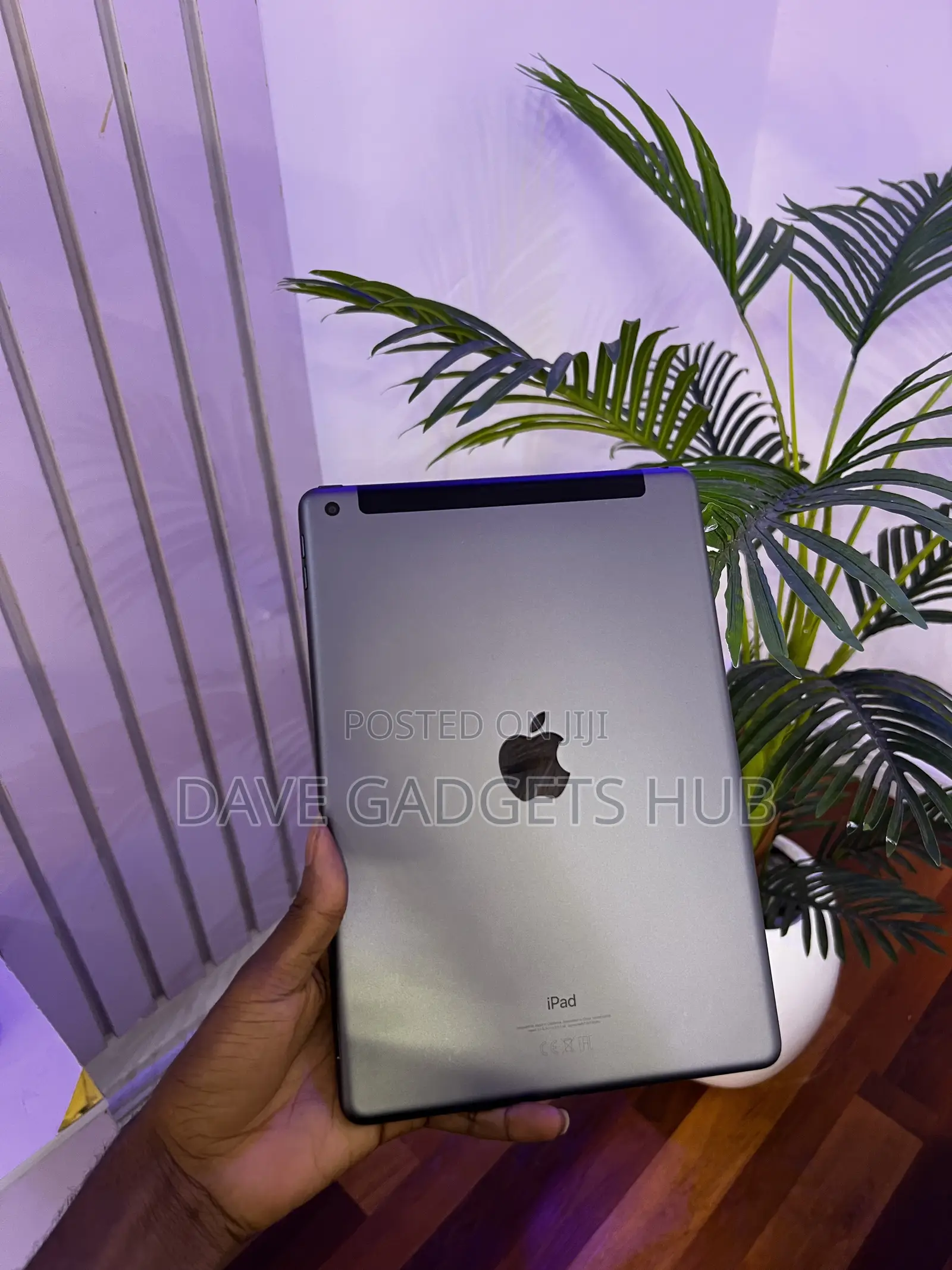Apple iPad 10.2 (2019) 128 GB Gray
