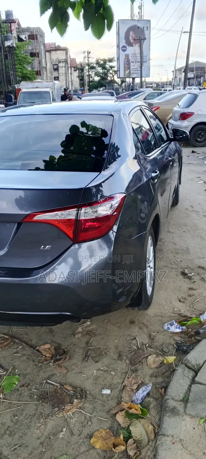 Toyota Corolla 2016 Gray