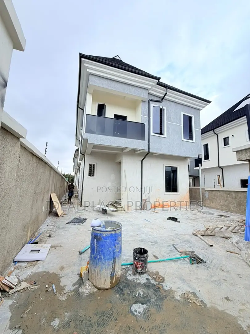 4bdrm Duplex in Ogba for sale