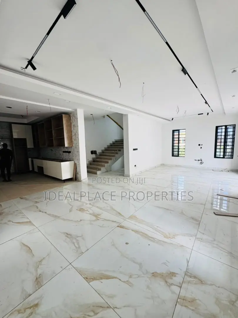 5bdrm Duplex in Maryland for sale
