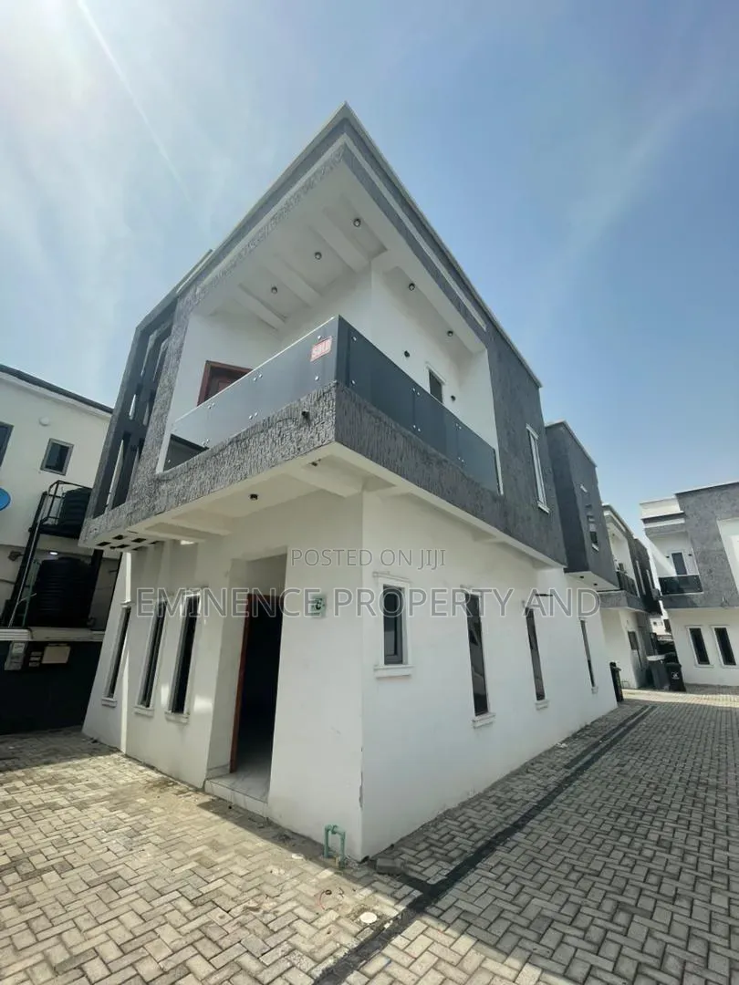 4bdrm Duplex in Lekki Expressway for sale