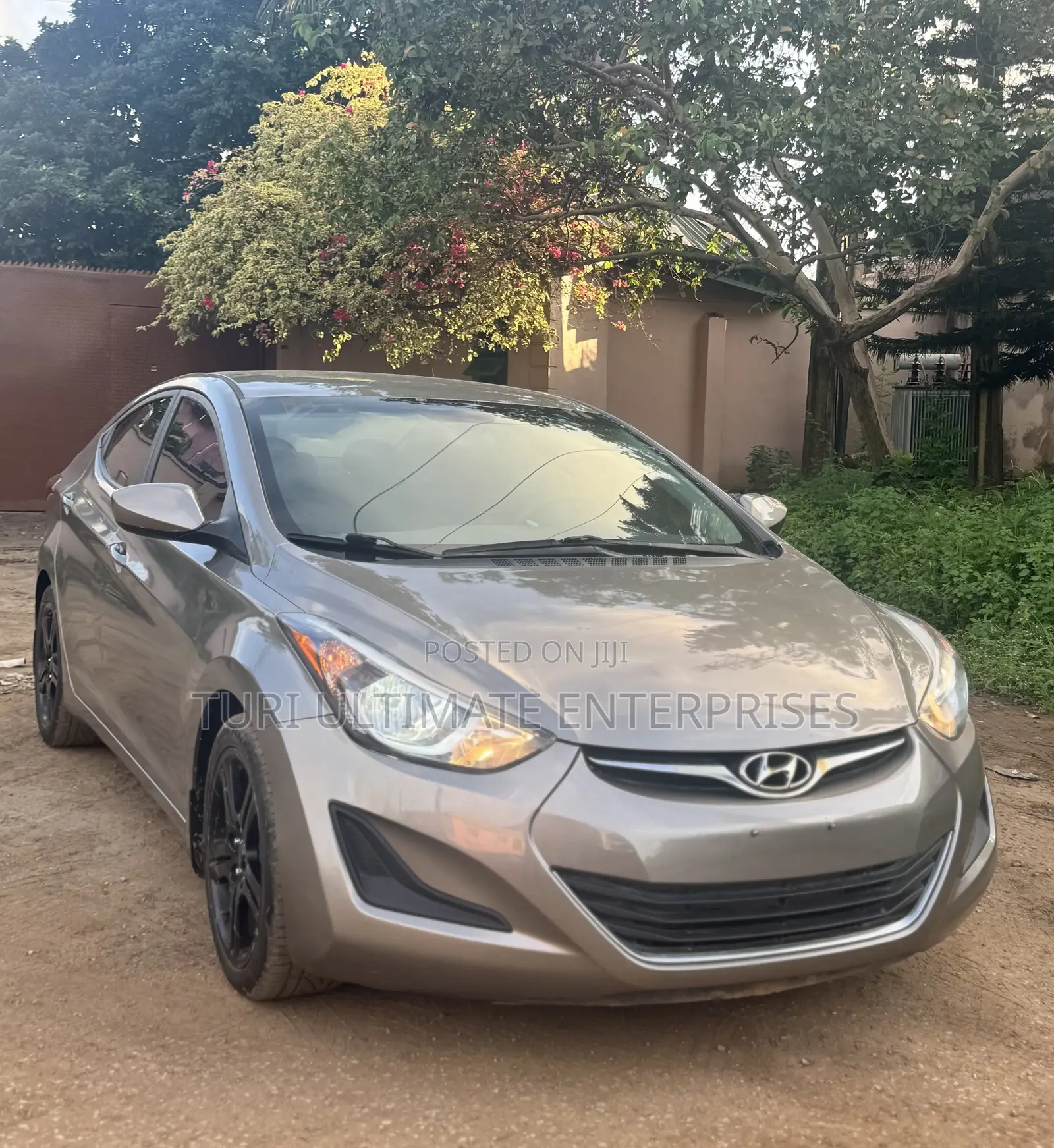 Hyundai Elantra 2014 Brown
