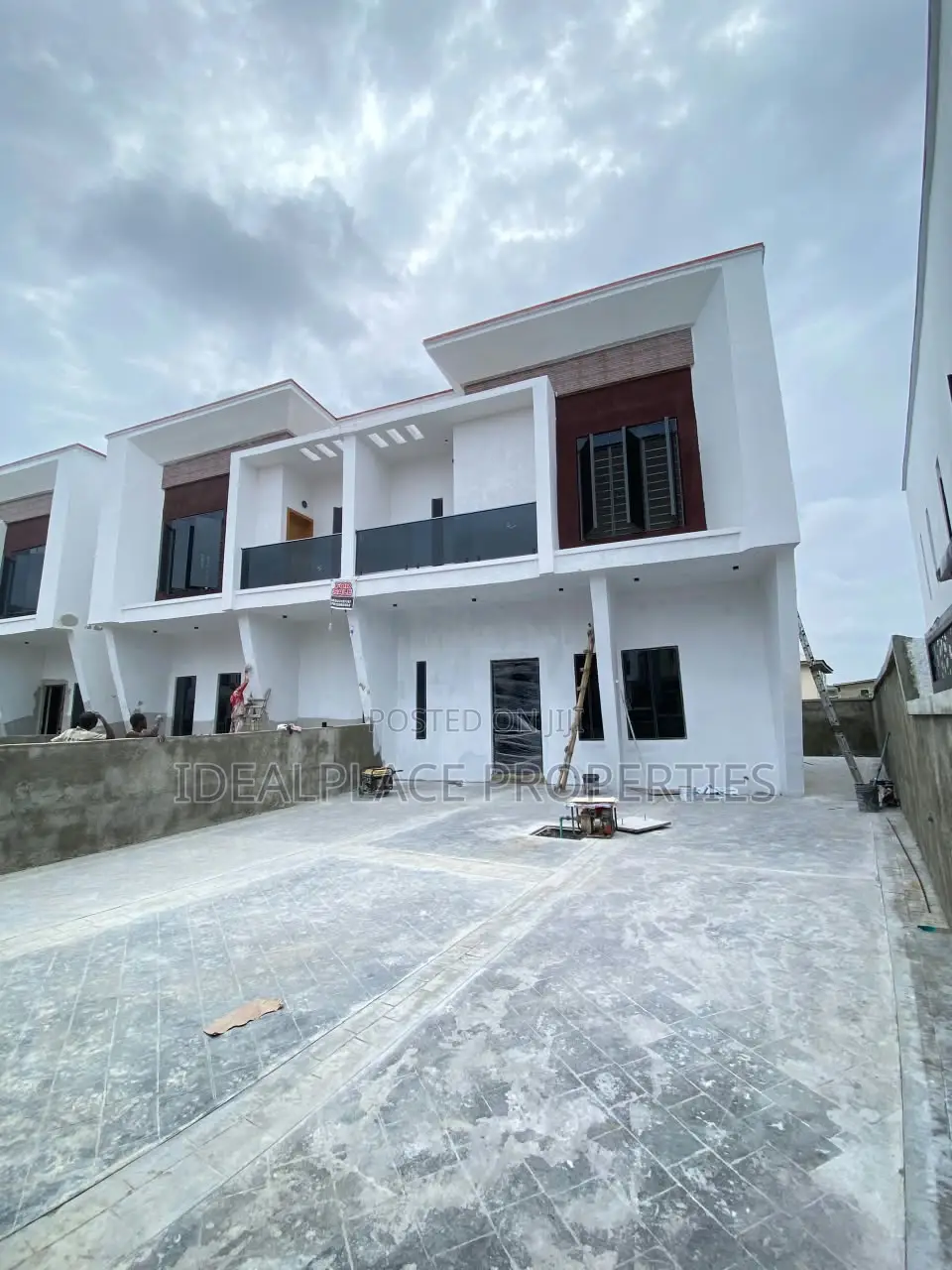 4bdrm Duplex in Sangotedo for sale