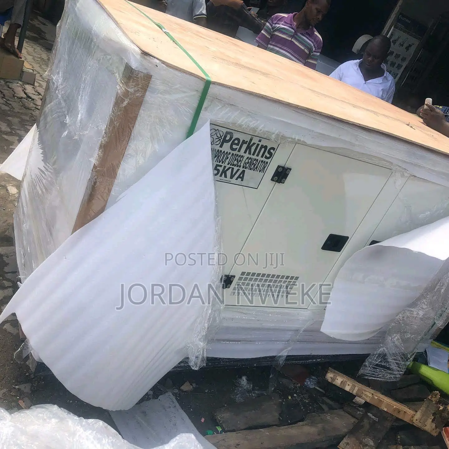 (65kva) Perkins Diesel Soundproof Industrial Generator