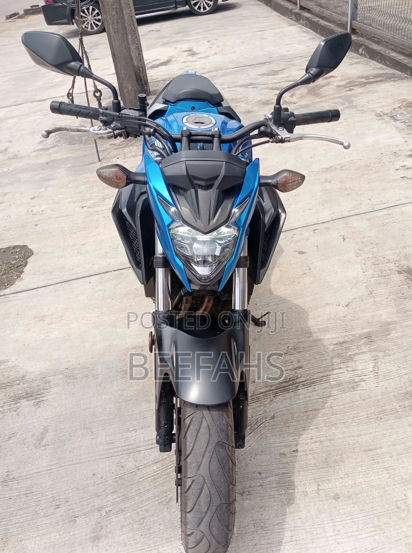 Honda CB 2022 Blue