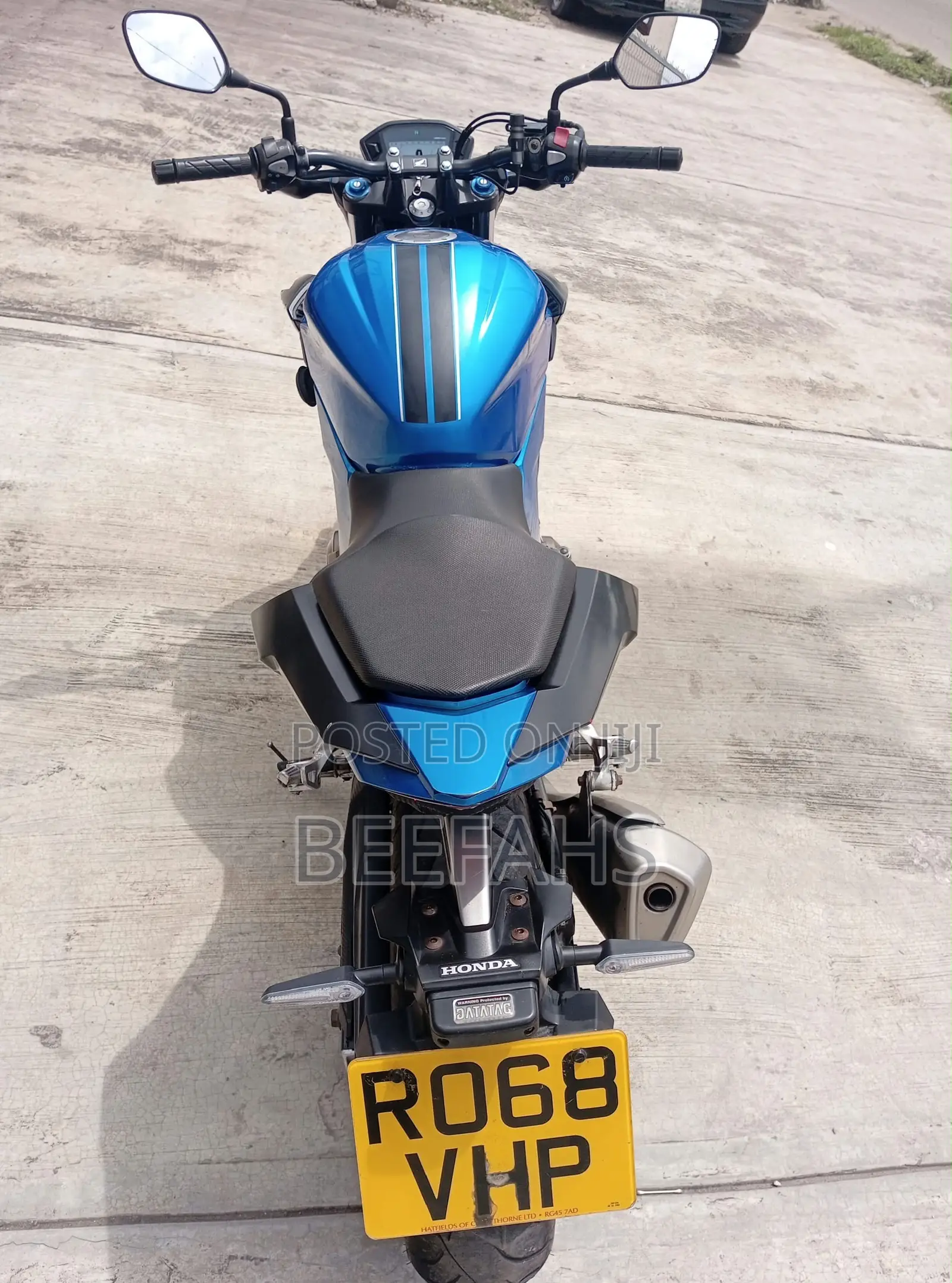 Honda CB 2022 Blue