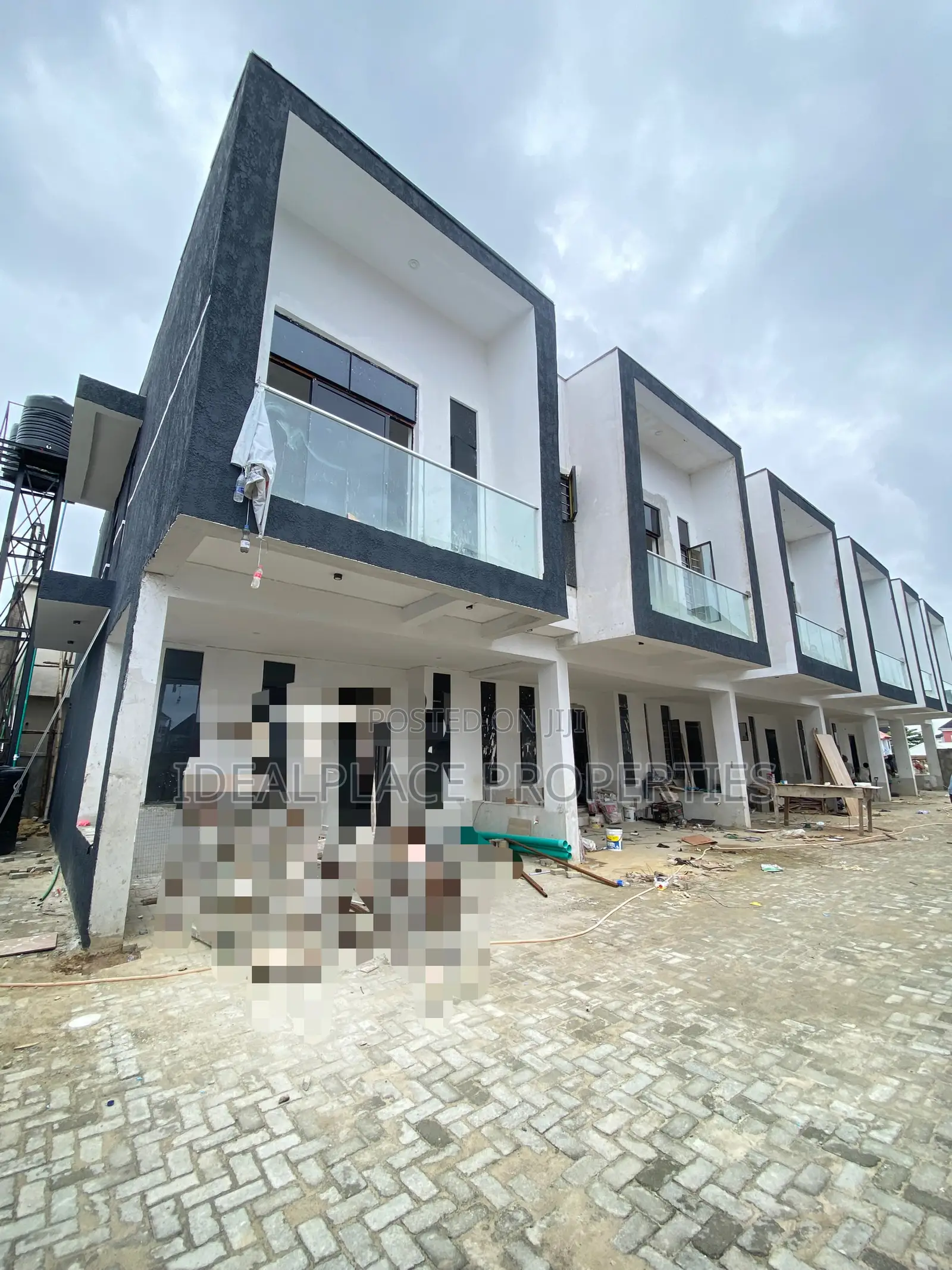 4bdrm Townhouse/Terrace in Sangotedo for sale
