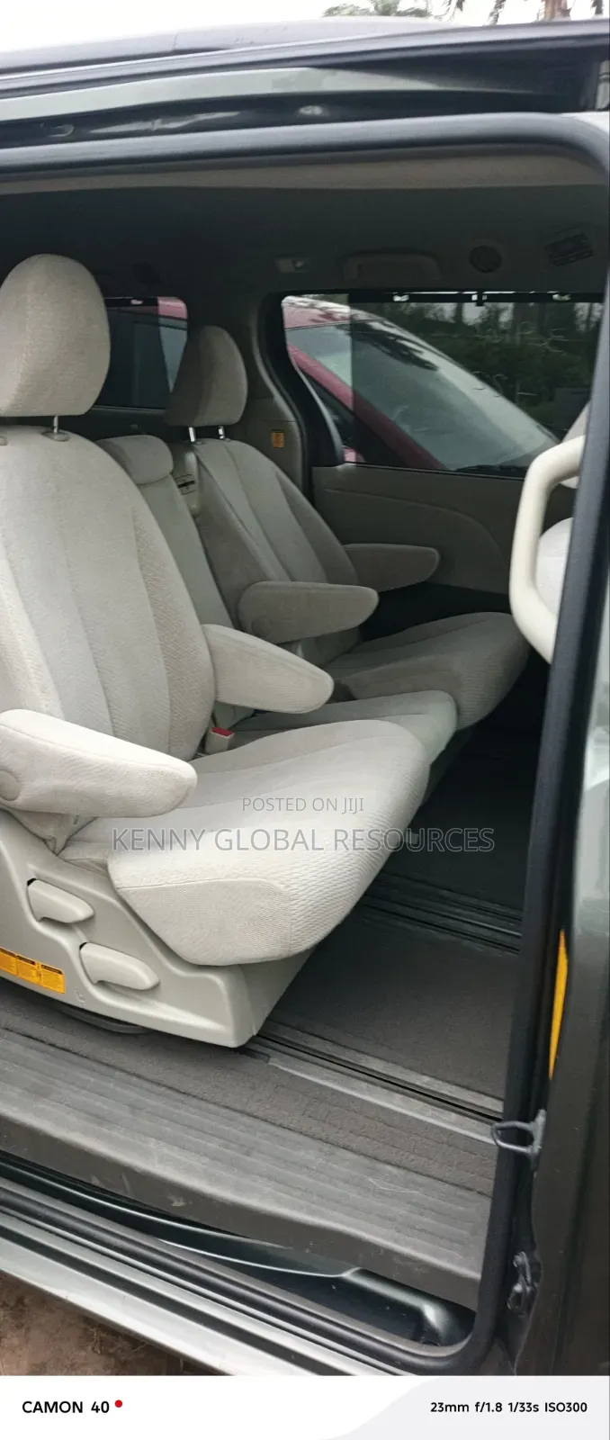Toyota Sienna 2013 Green