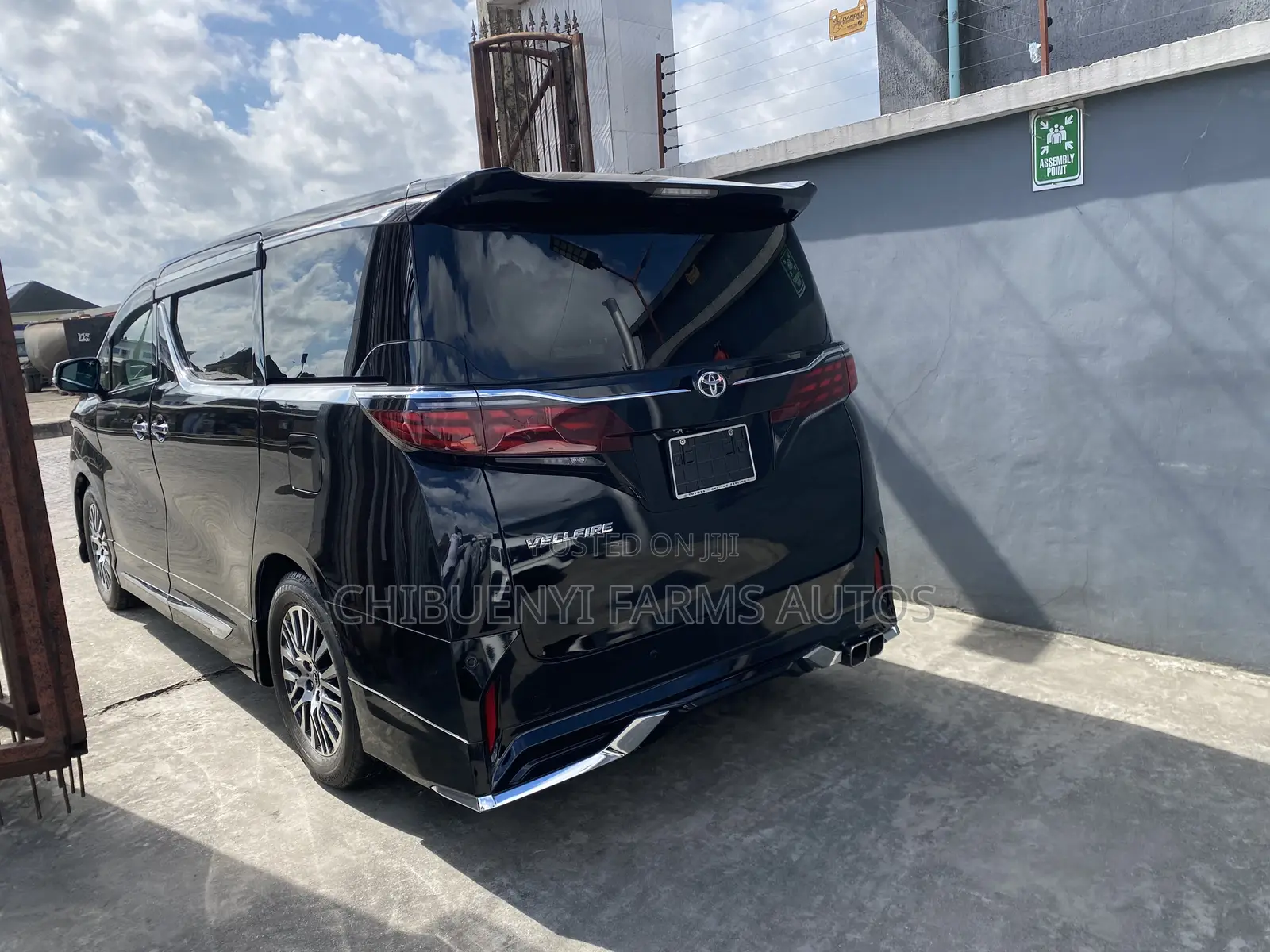 Toyota Vellfire 2016 Black