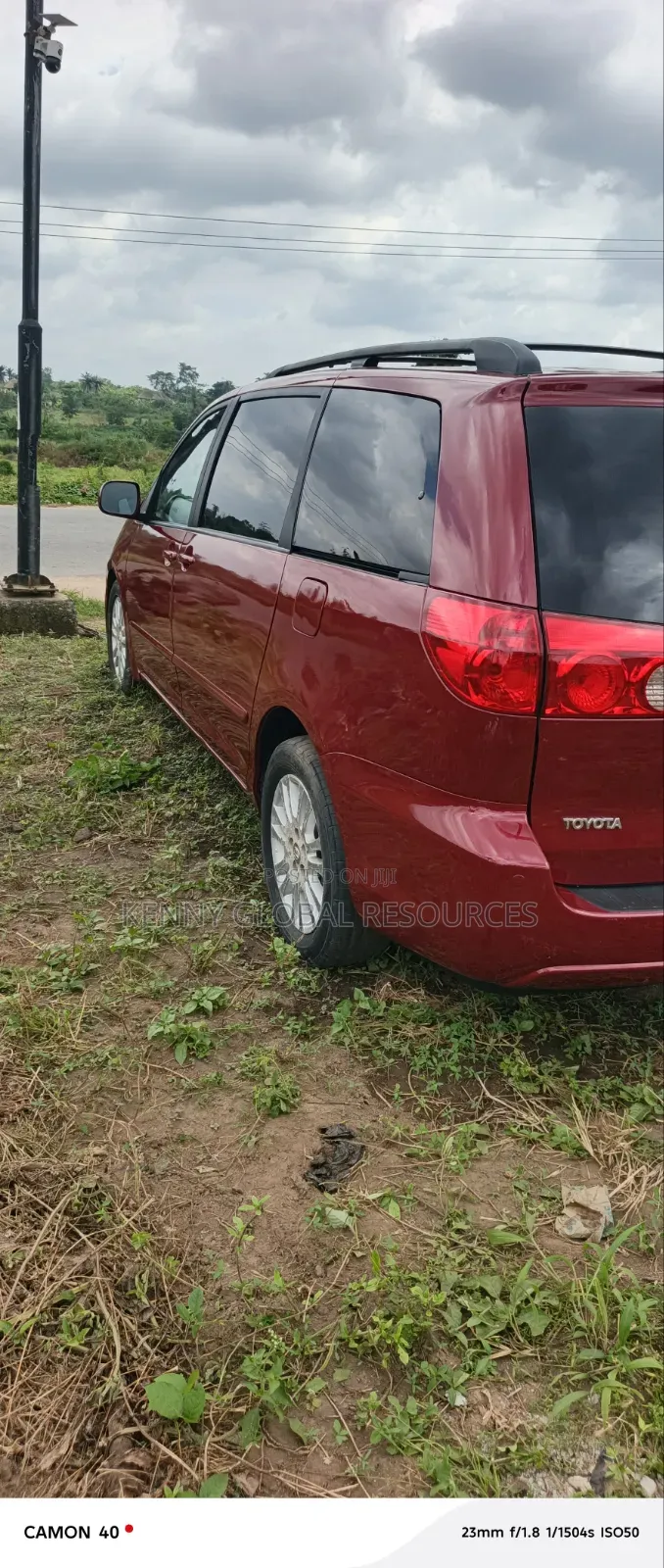 Toyota Sienna XLE Limited 4WD 2008 Maroon