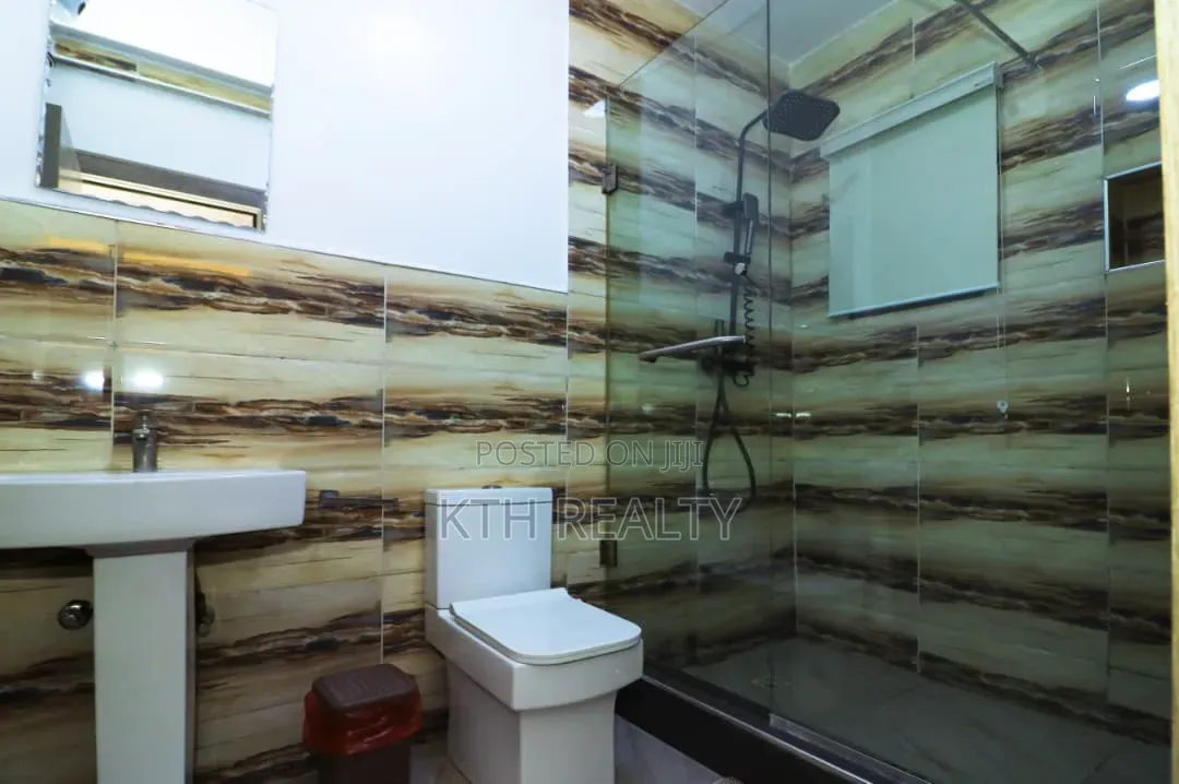 Furnished 3bdrm Apartment in Visland, Akin Adesola for rent