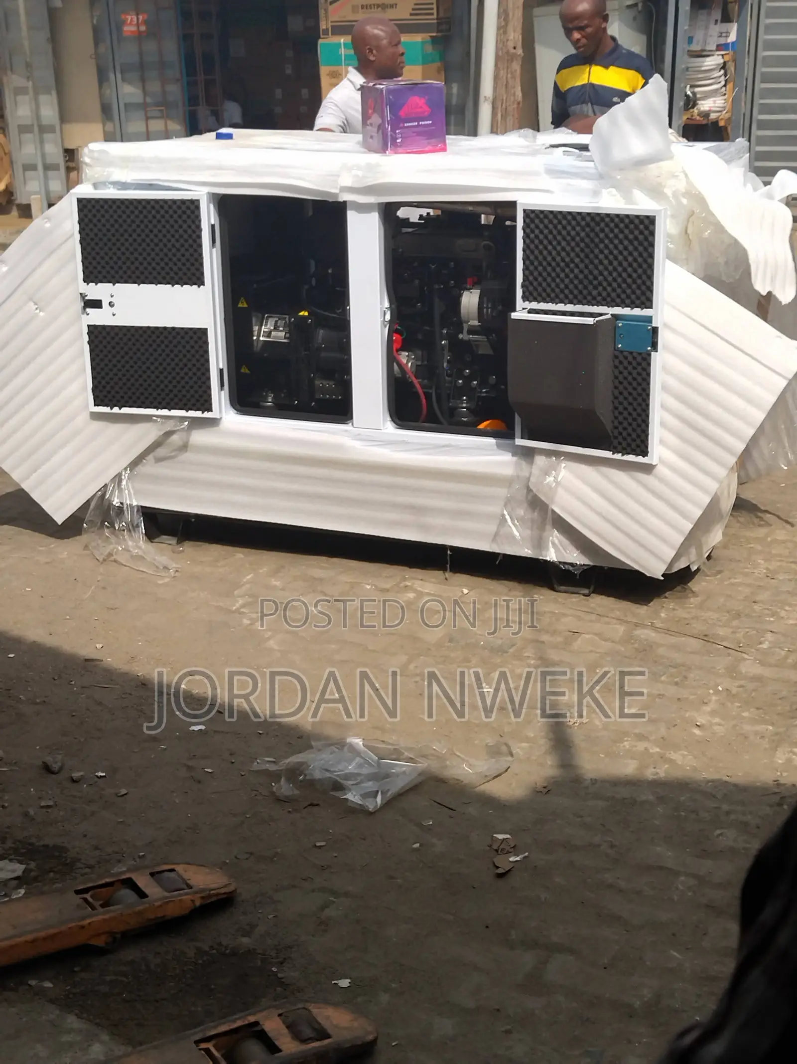 Sp 40kva Perkins Soundproof Diesel Generator With 2 Years Warranty