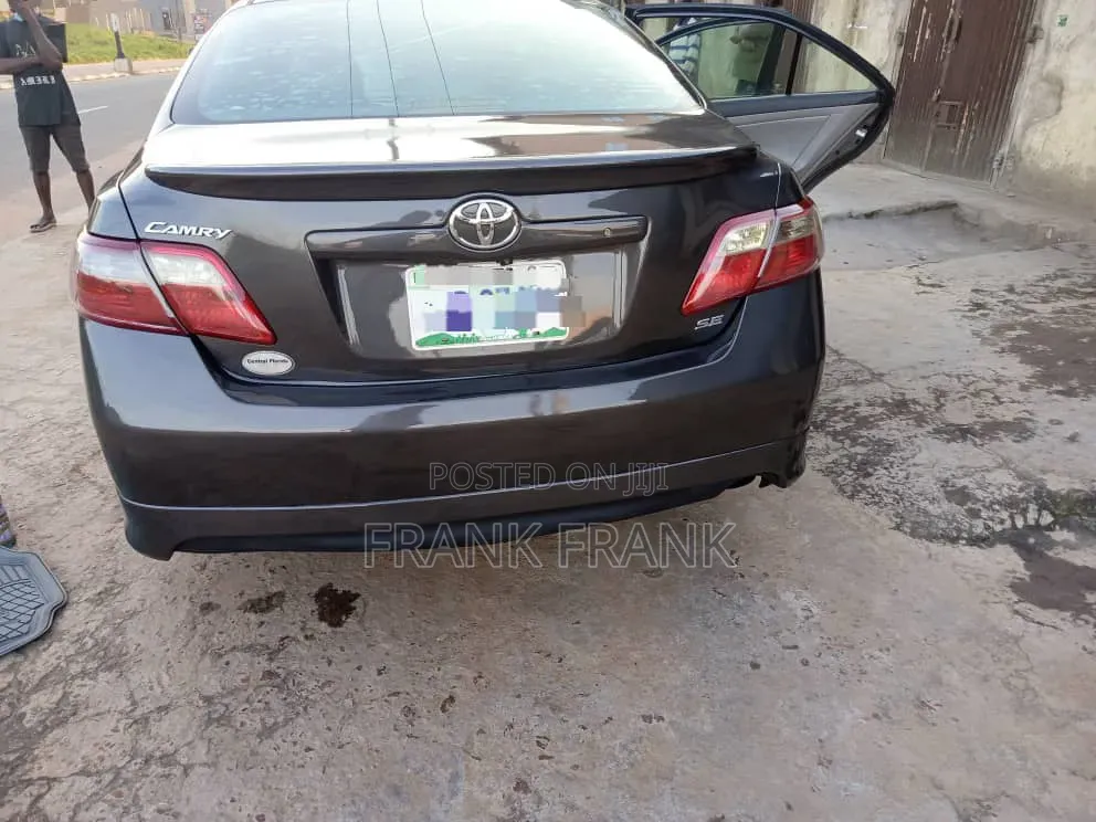 Toyota Camry 2009 Gray