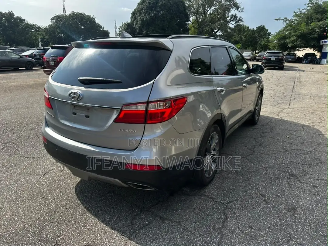 Hyundai Santa Fe Limited 4dr SUV (3.3L 6cyl 6A) 2014 Silver