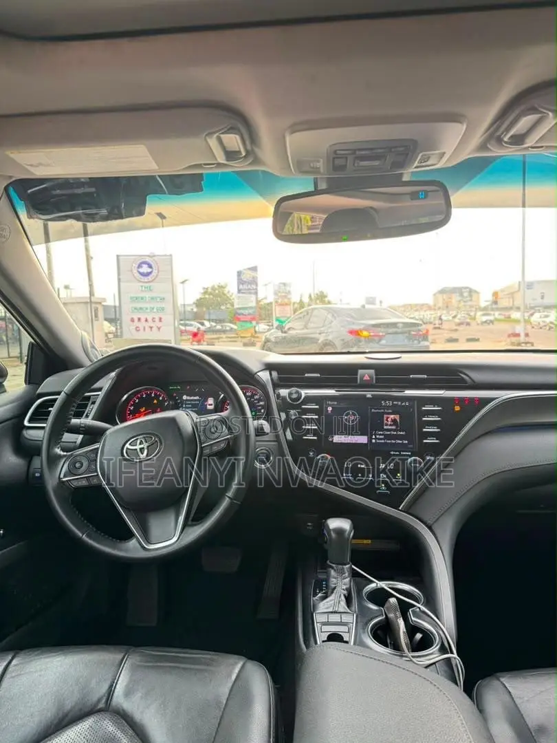 Toyota Camry XSE (2.5L 4cyl 8A) 2019 Red