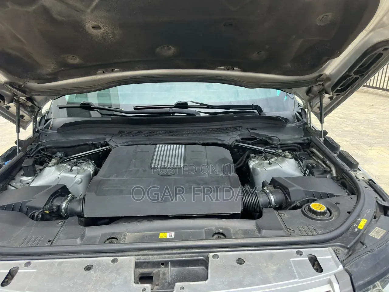 Land Rover Range Rover 3.0L Supercharged HSE 2015 Silver