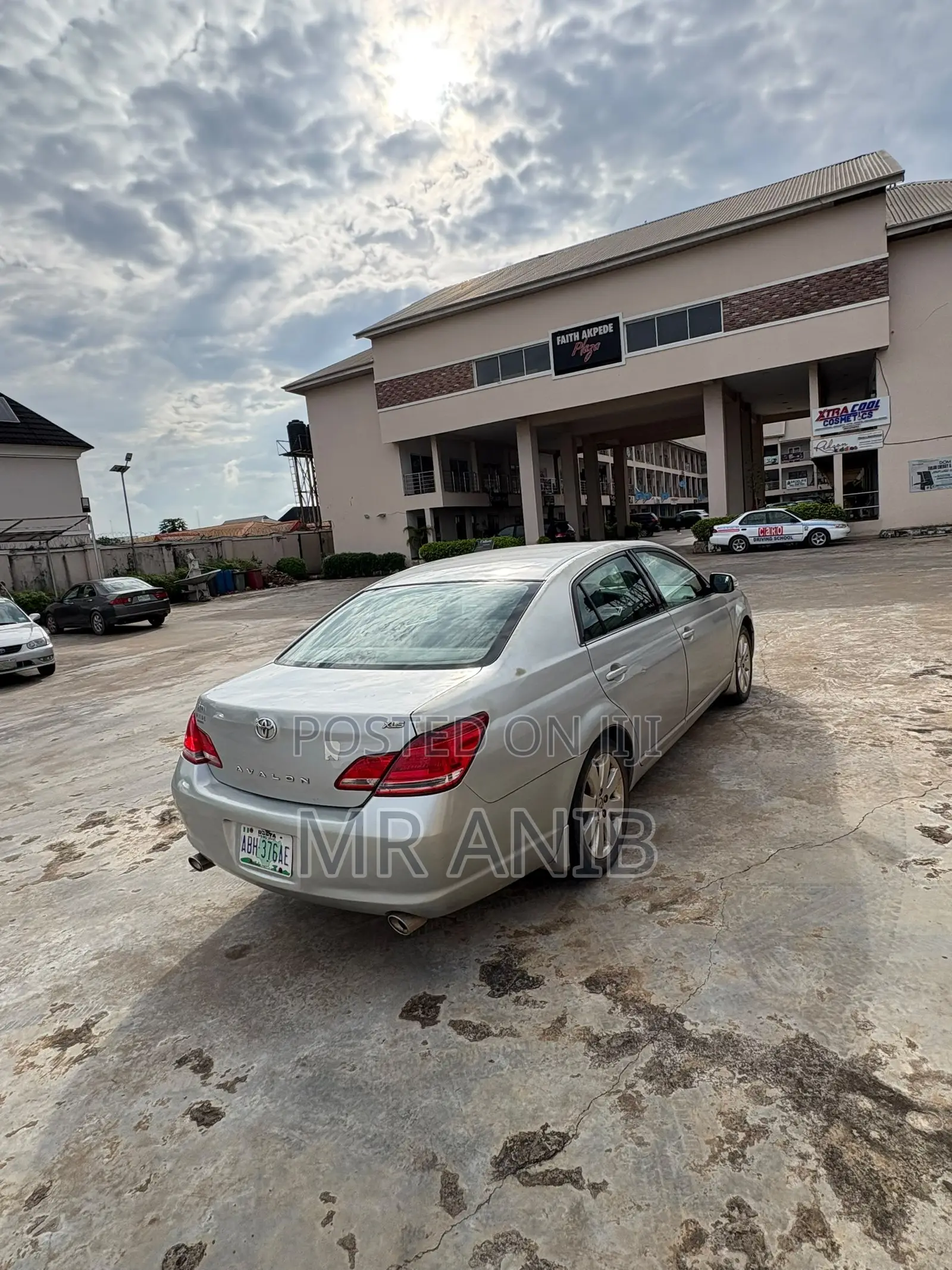 Toyota Avalon 2009 Silver
