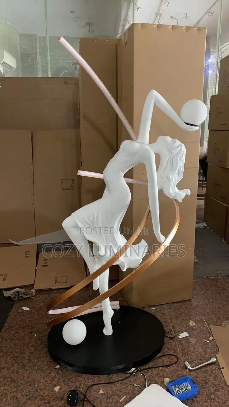 Luxury Dancer Sculpture Floor Lamp | Statue LED Art Light
