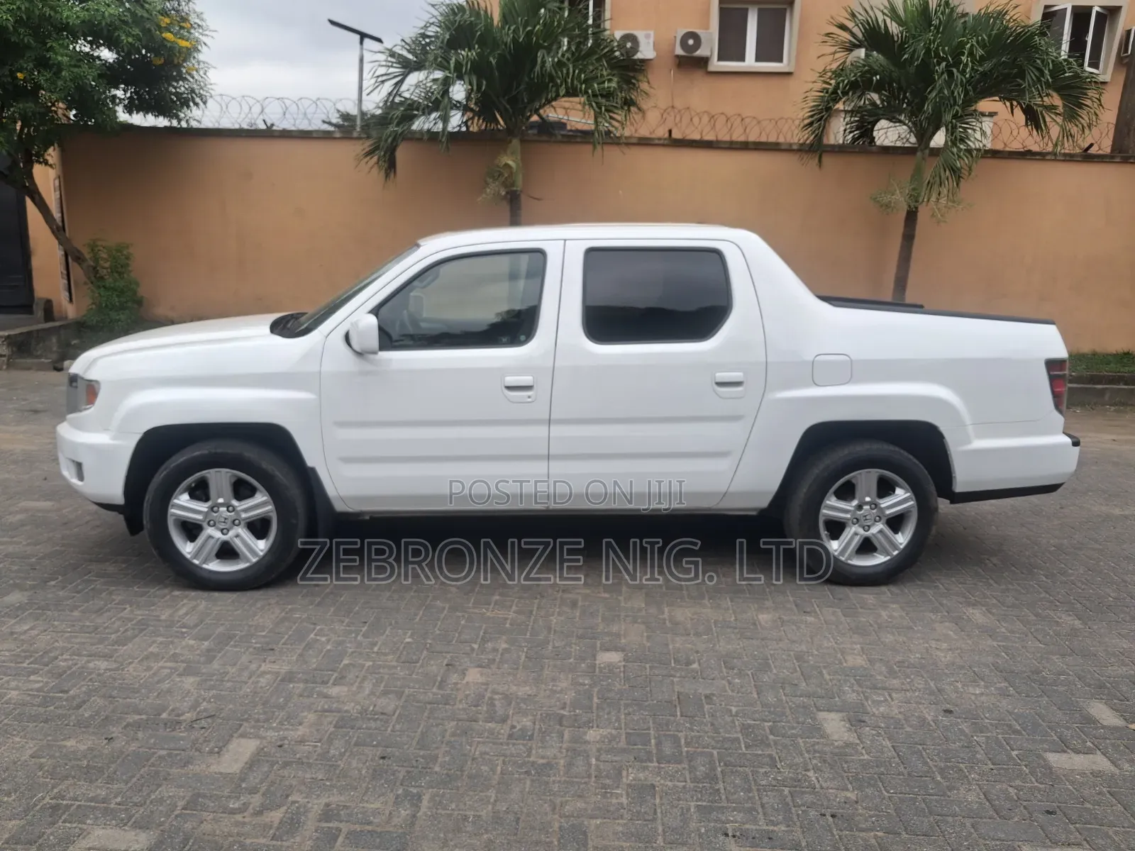 Honda Ridgeline RTS 2013 White