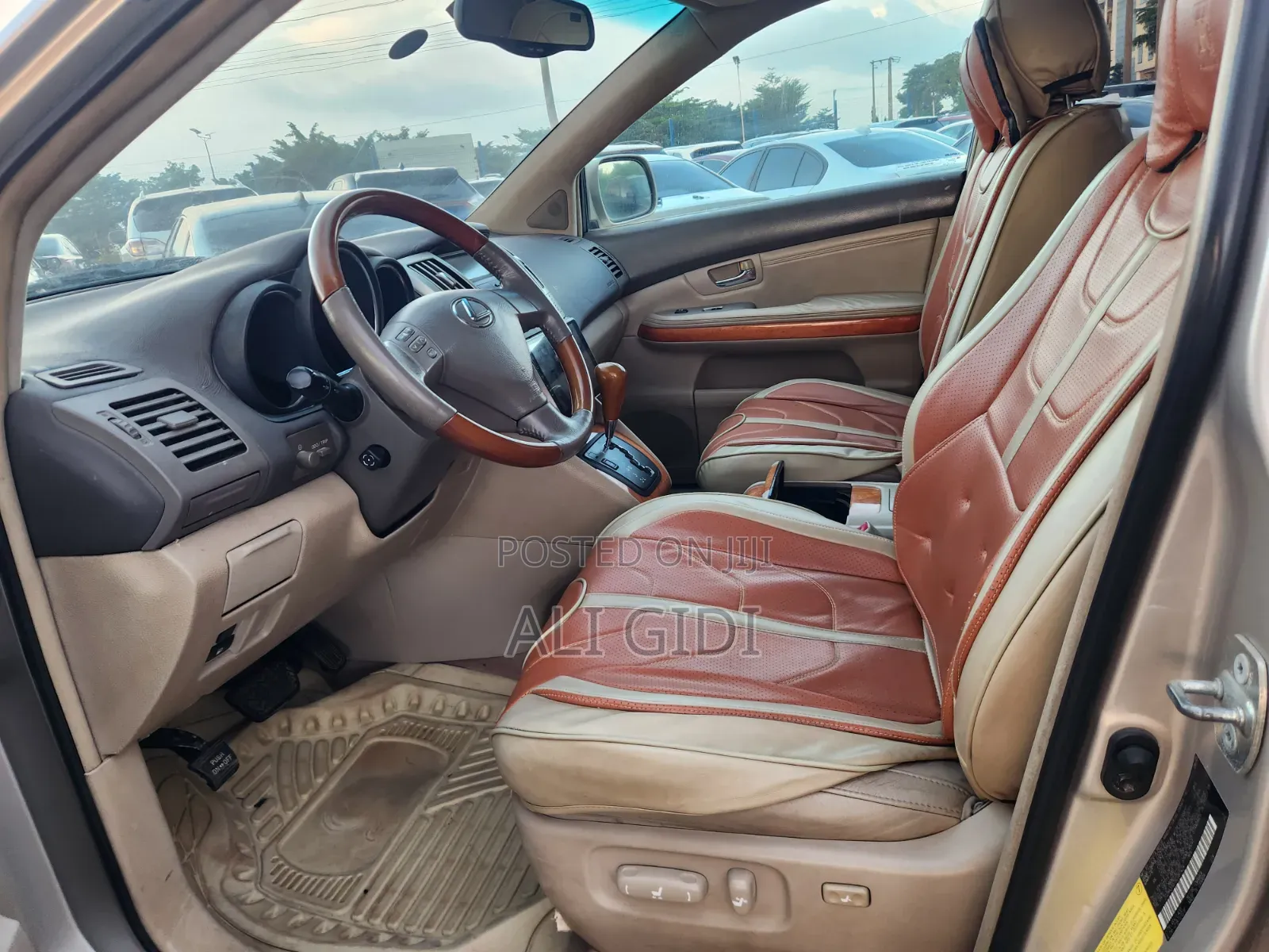Lexus RX 330 2006 Gold