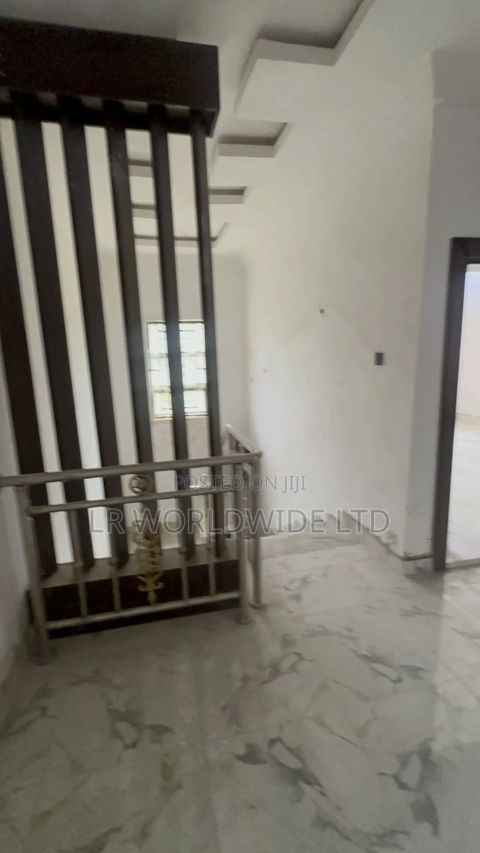 5bdrm Duplex in Lugbe District for sale