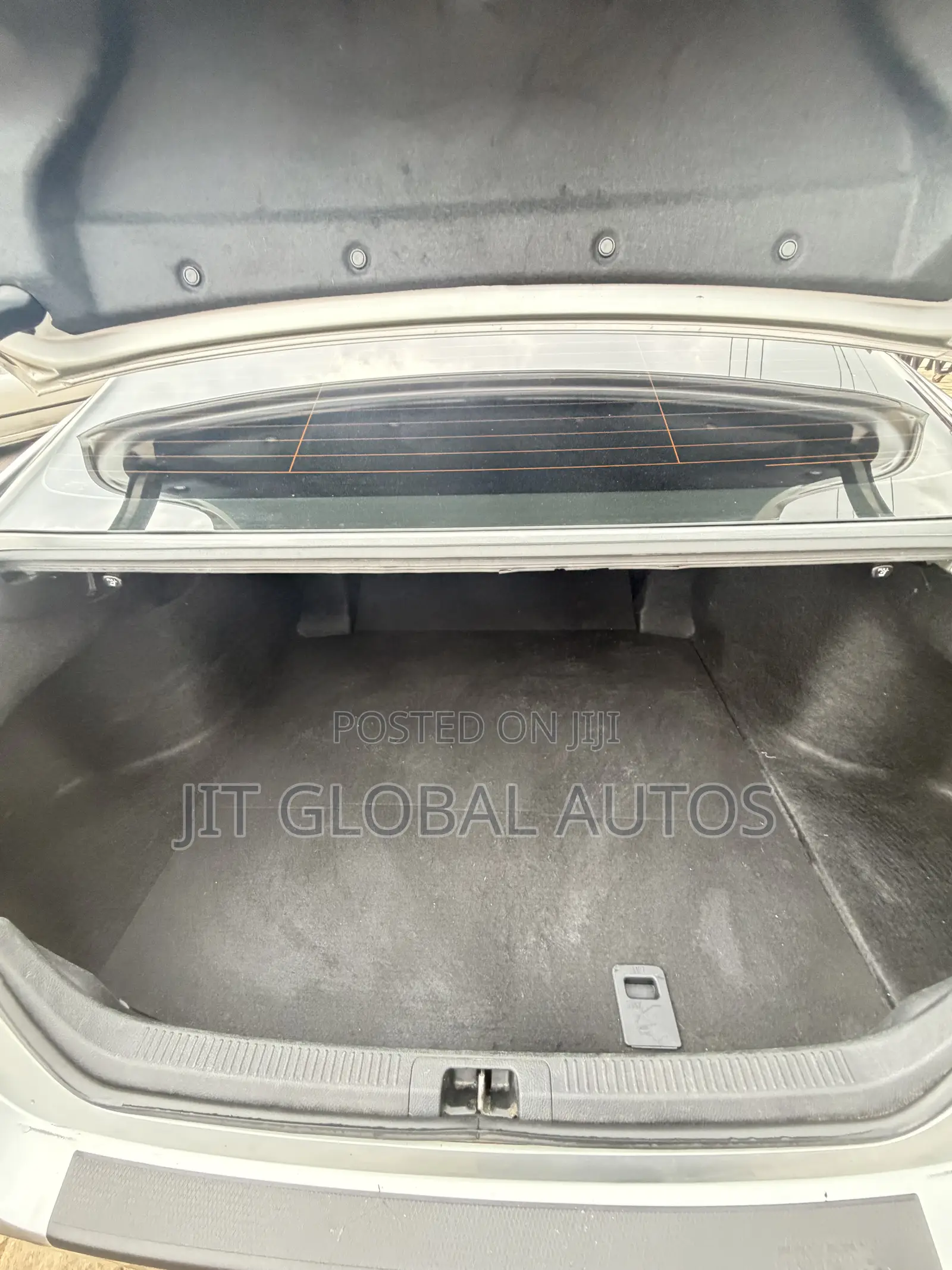 Toyota Camry XSE (2.5L 4cyl 8A) 2019 Silver