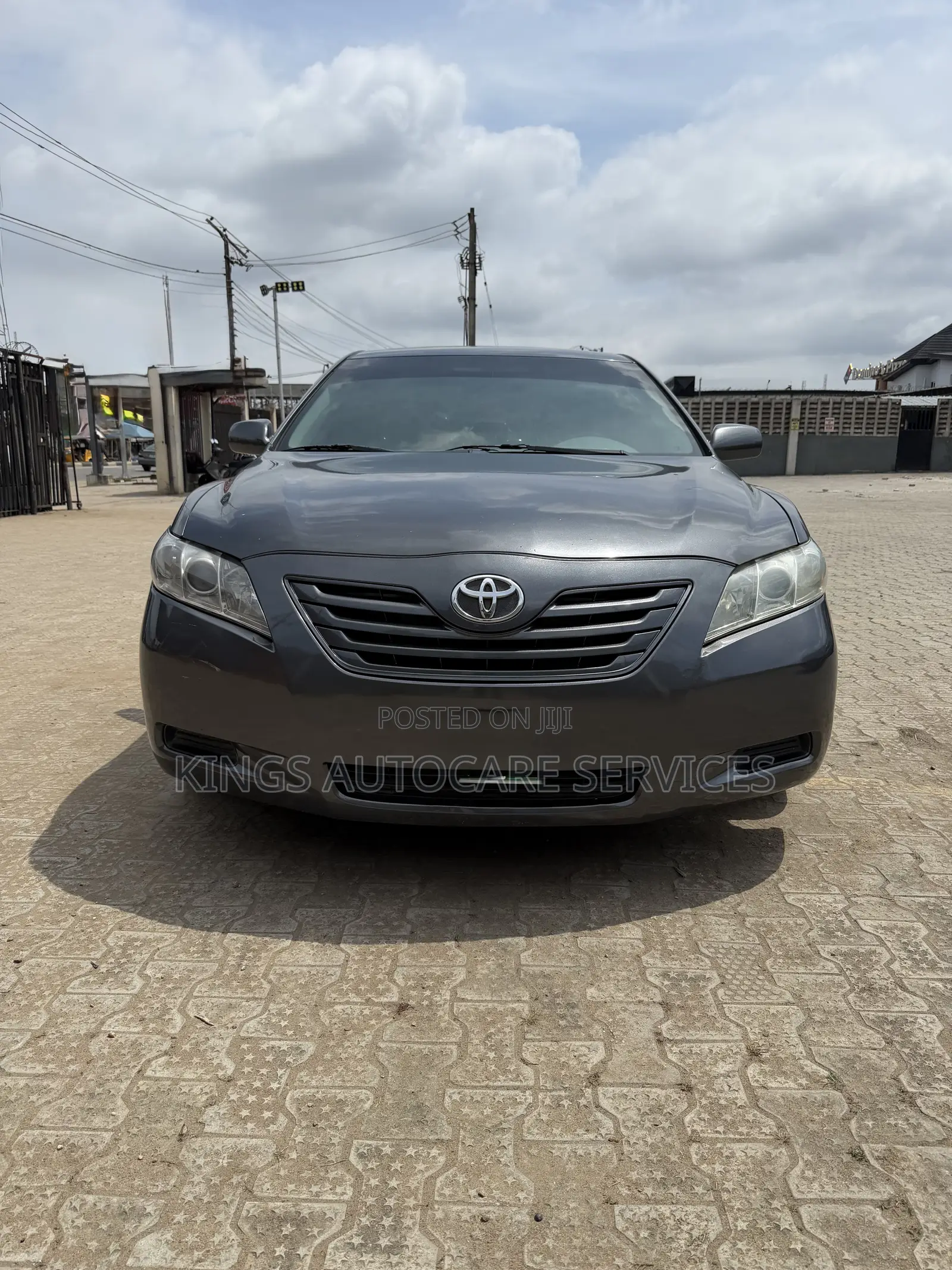 Toyota Camry LE 4dr Sedan (2.4L 4cyl 5A) 2008 Gray