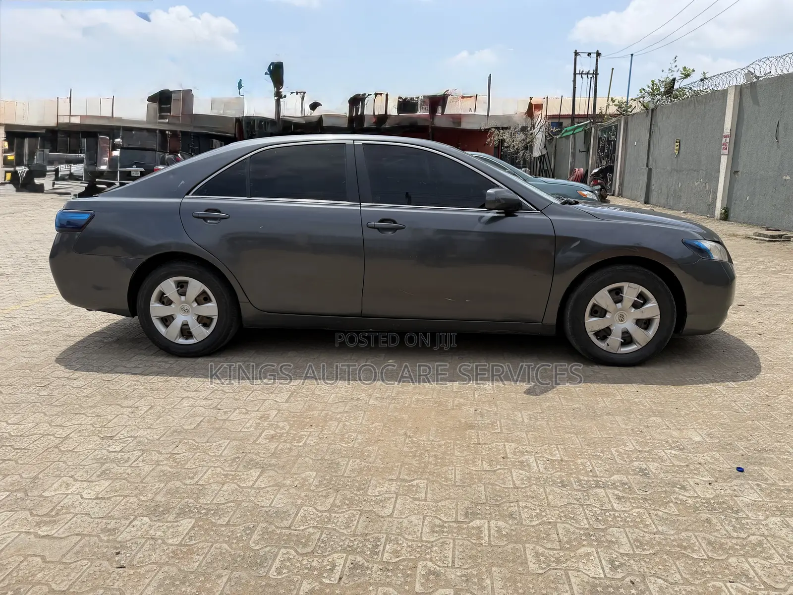 Toyota Camry LE 4dr Sedan (2.4L 4cyl 5A) 2008 Gray