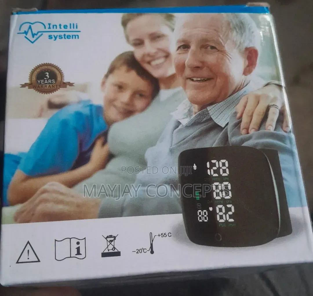 Digital Wrist Blood Pressure Monitor With Memory Voice Broadcast