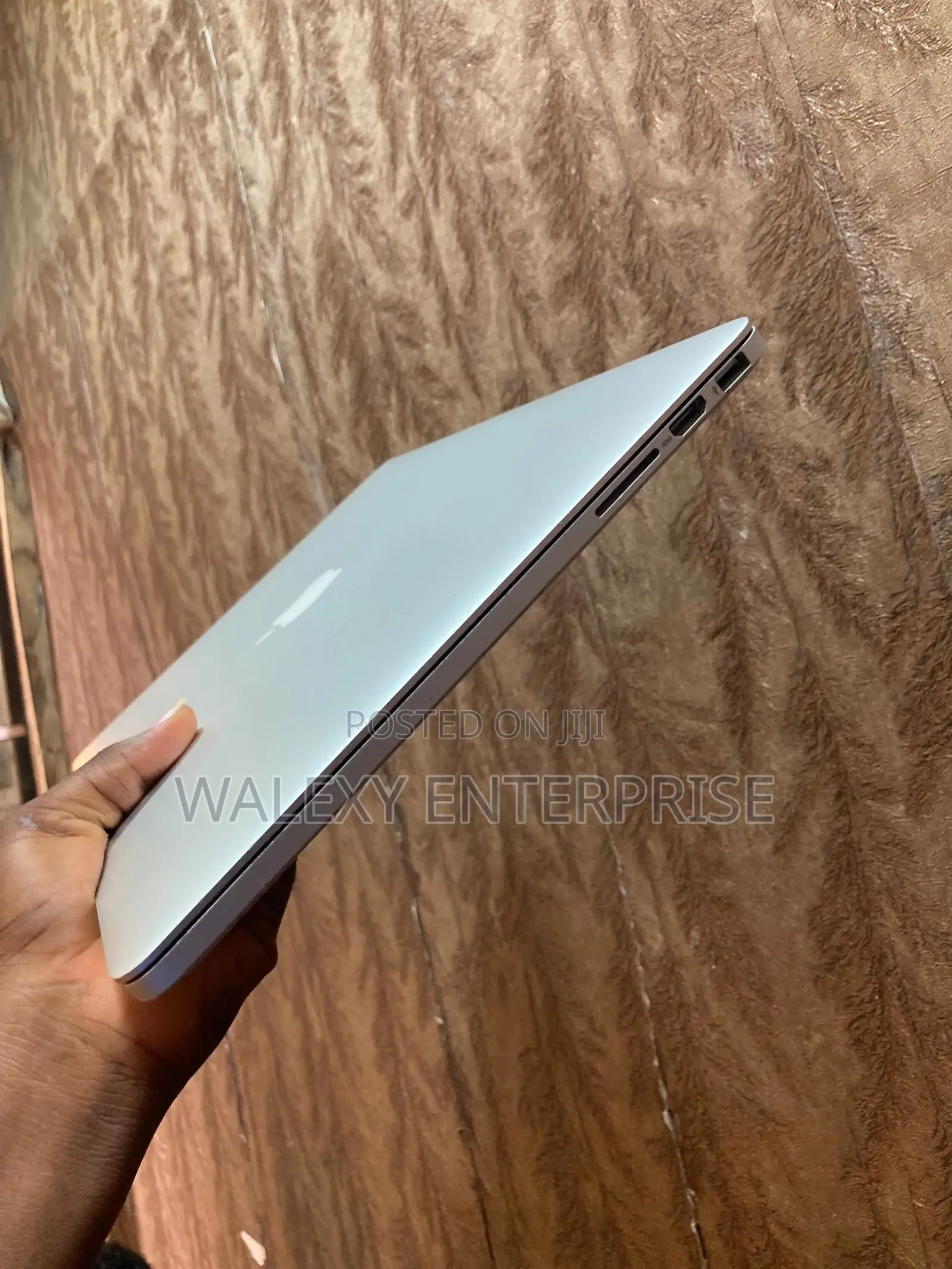 Laptop Apple MacBook Pro 2015 16GB Intel Core i7 SSD 512GB