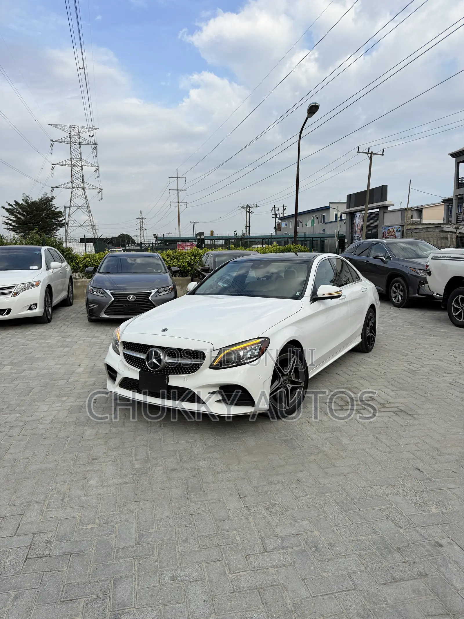 Mercedes-Benz C300 2021 White