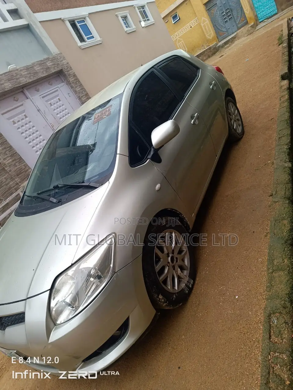 Toyota Auris 2009 Silver