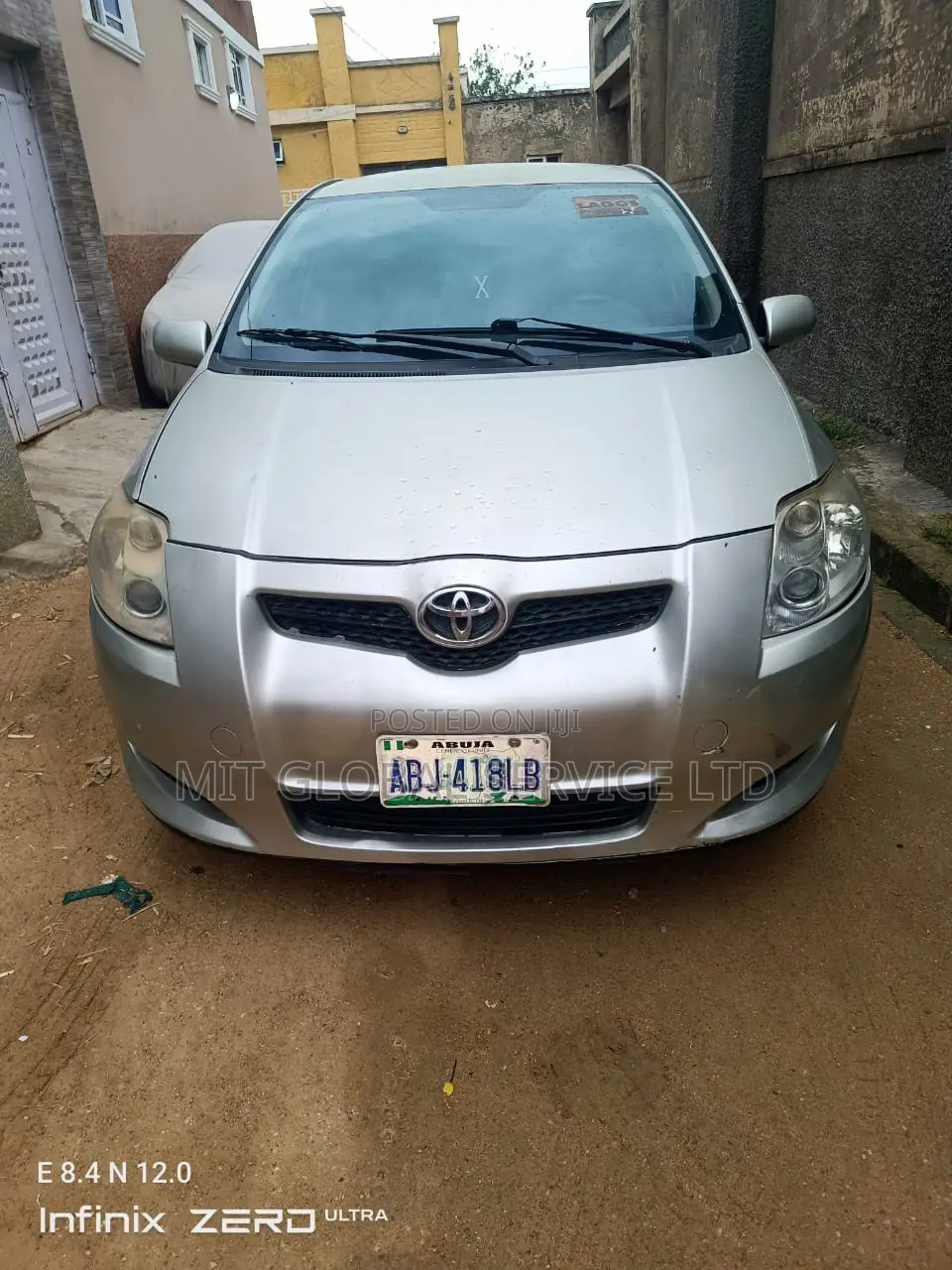Toyota Auris 2009 Silver