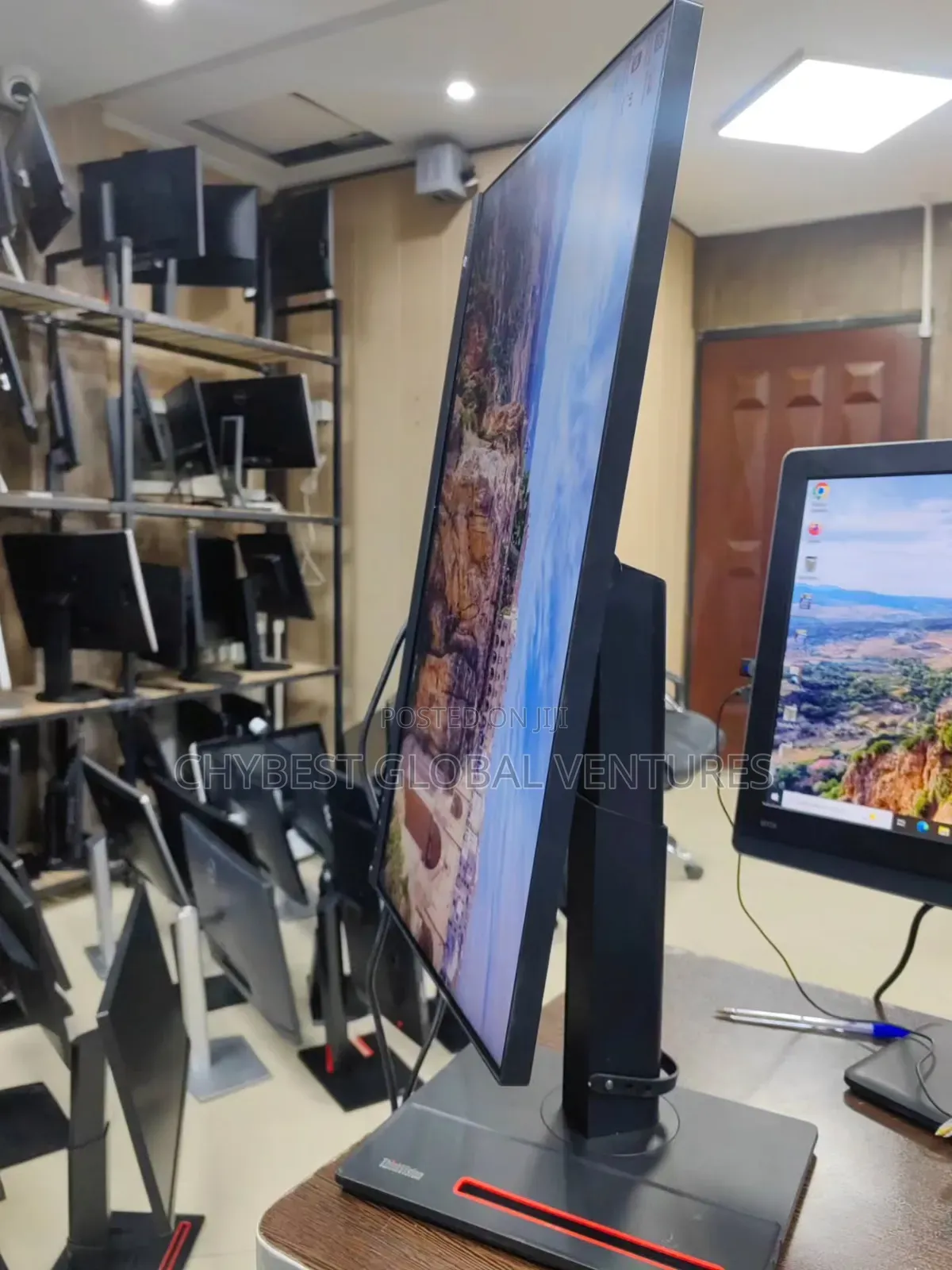 Lenovo ThinkVision P24h-2l 24 Inches 1440p QHD