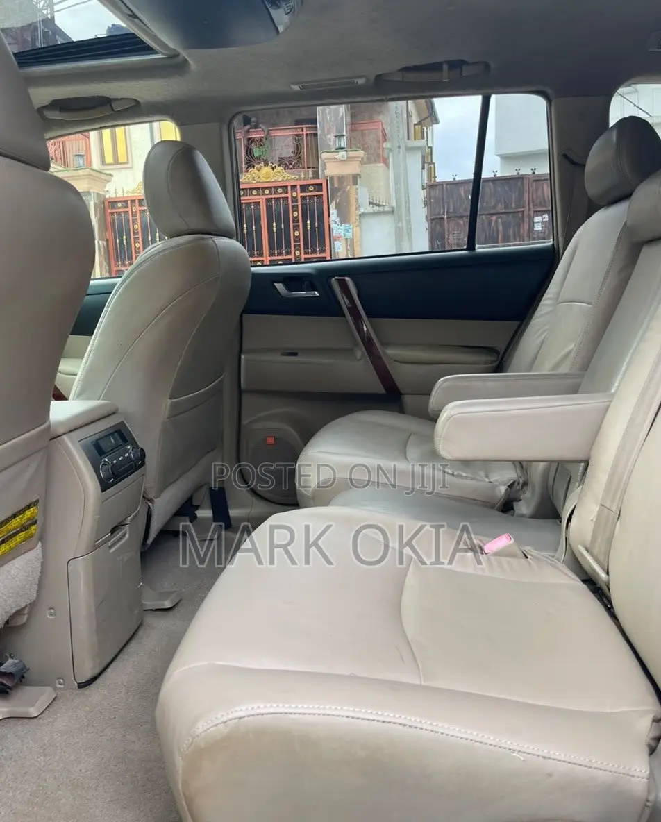 Toyota Highlander 2009 White