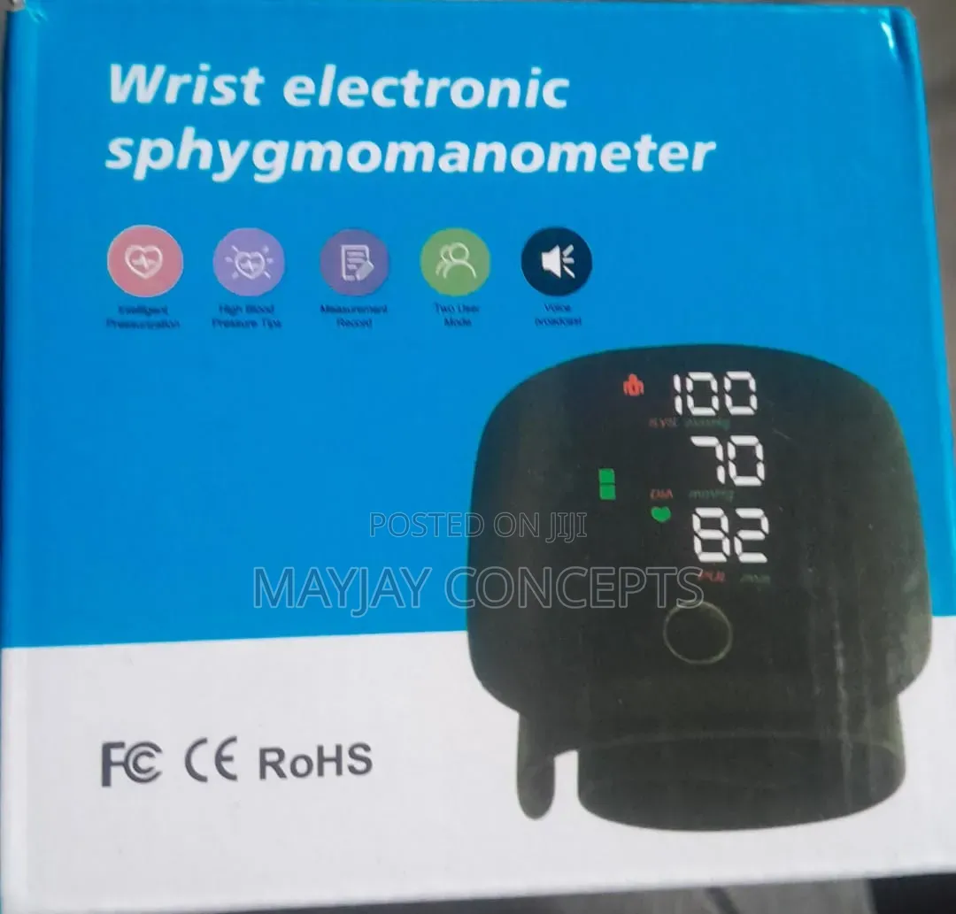 Digital Wrist Blood Pressure Monitor With Memory Voice Broadcast