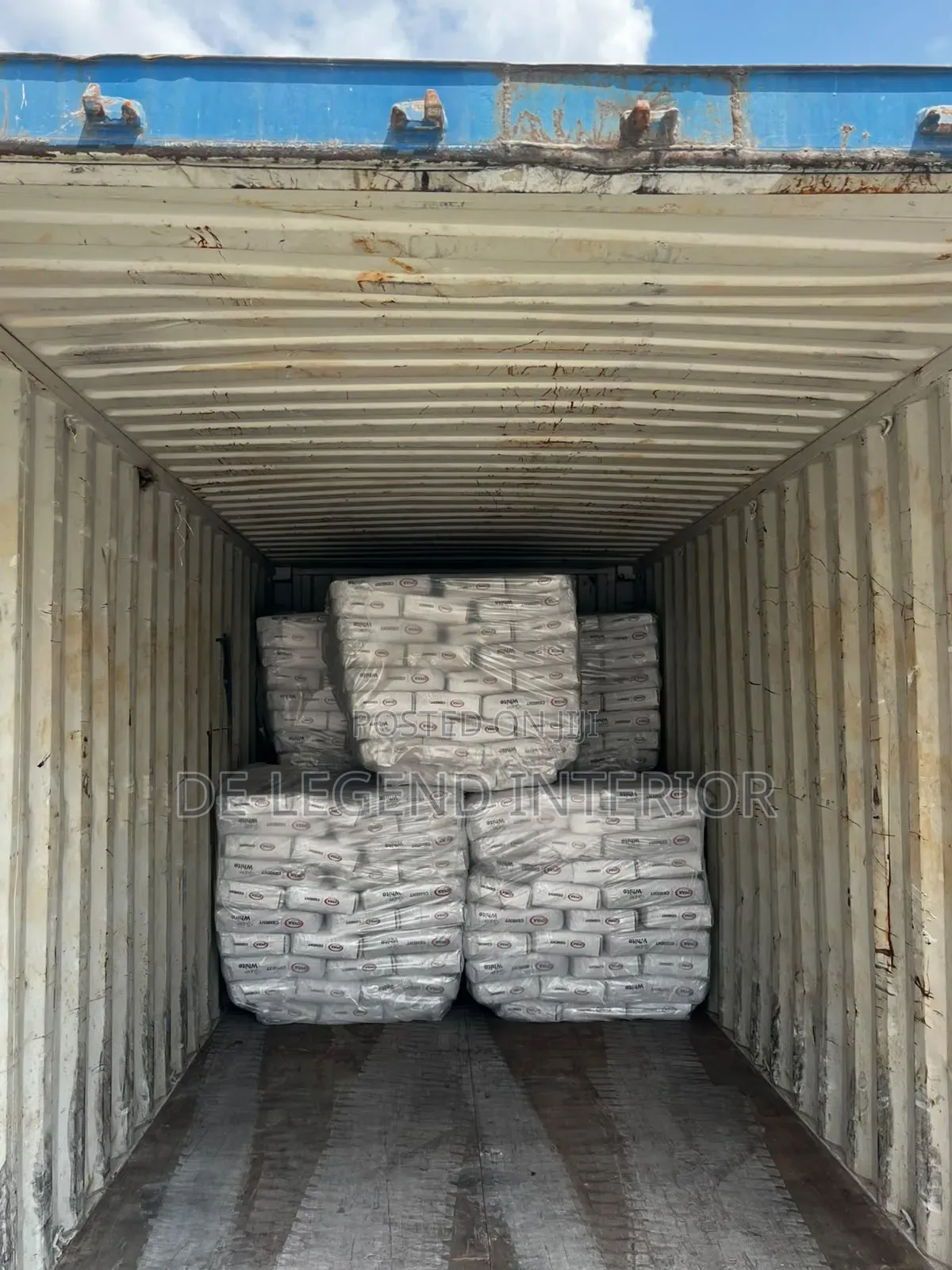 Oyak Super White Cement - High Quality Premium White Portland Cement.