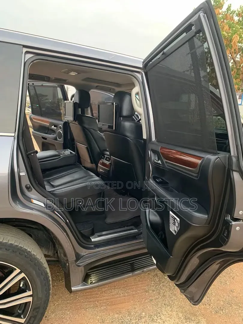 Lexus LX 570 (5 seats) AWD 2019 Gray