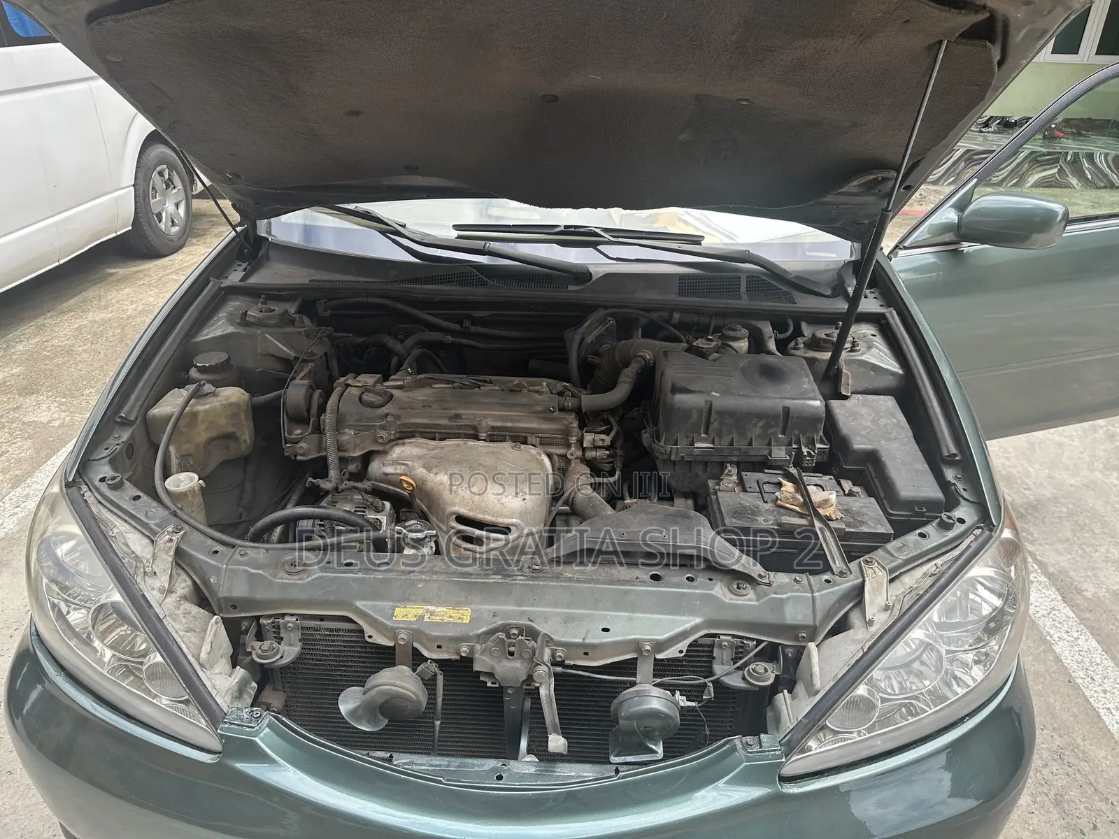 Toyota Camry 2.4 XLE 2005 Green