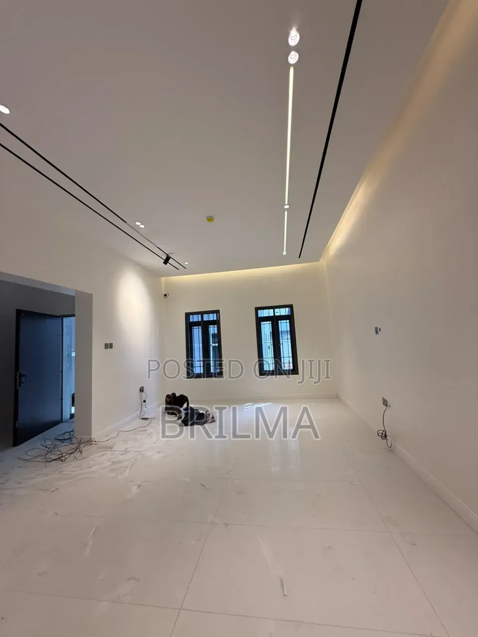 4bdrm Duplex in Mabushi for sale