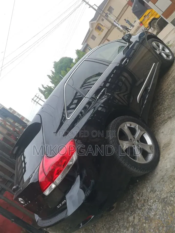 Toyota Venza 2012 Black