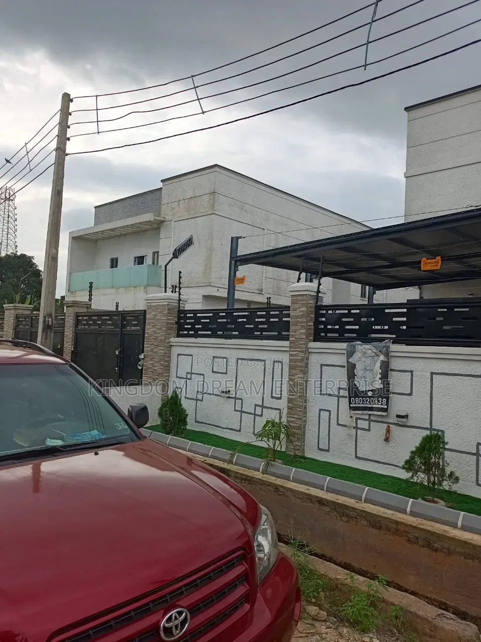 4bdrm Duplex in Beckley Estate for sale
