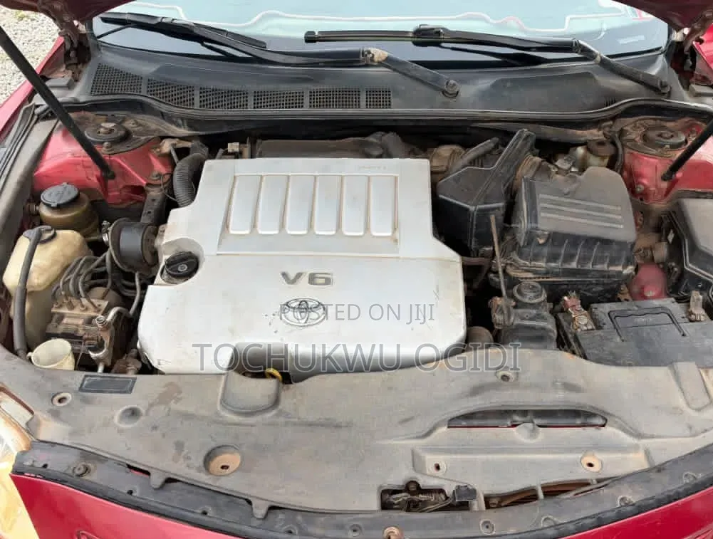 Toyota Camry LE V6 4dr Sedan (3.5L 6cyl 6AM) 2008 Red