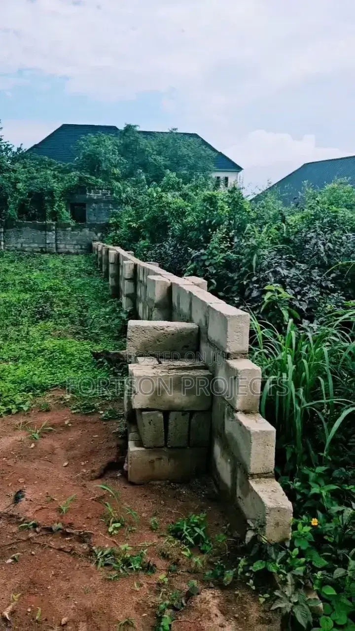 Buy and Build on Admiralty Drive, Ibusa Bypass. Delta State.
