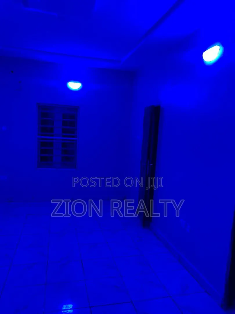 1bdrm Bedsitter in Alatunshe, Igando-Oloja for rent