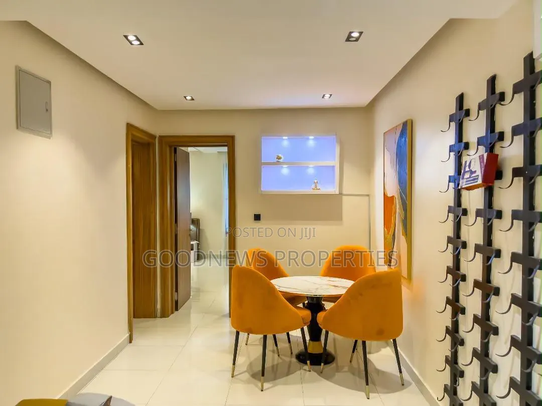 Beautiful 2 Bedroom Shortlet Apartment in a Prime Location at Ikota