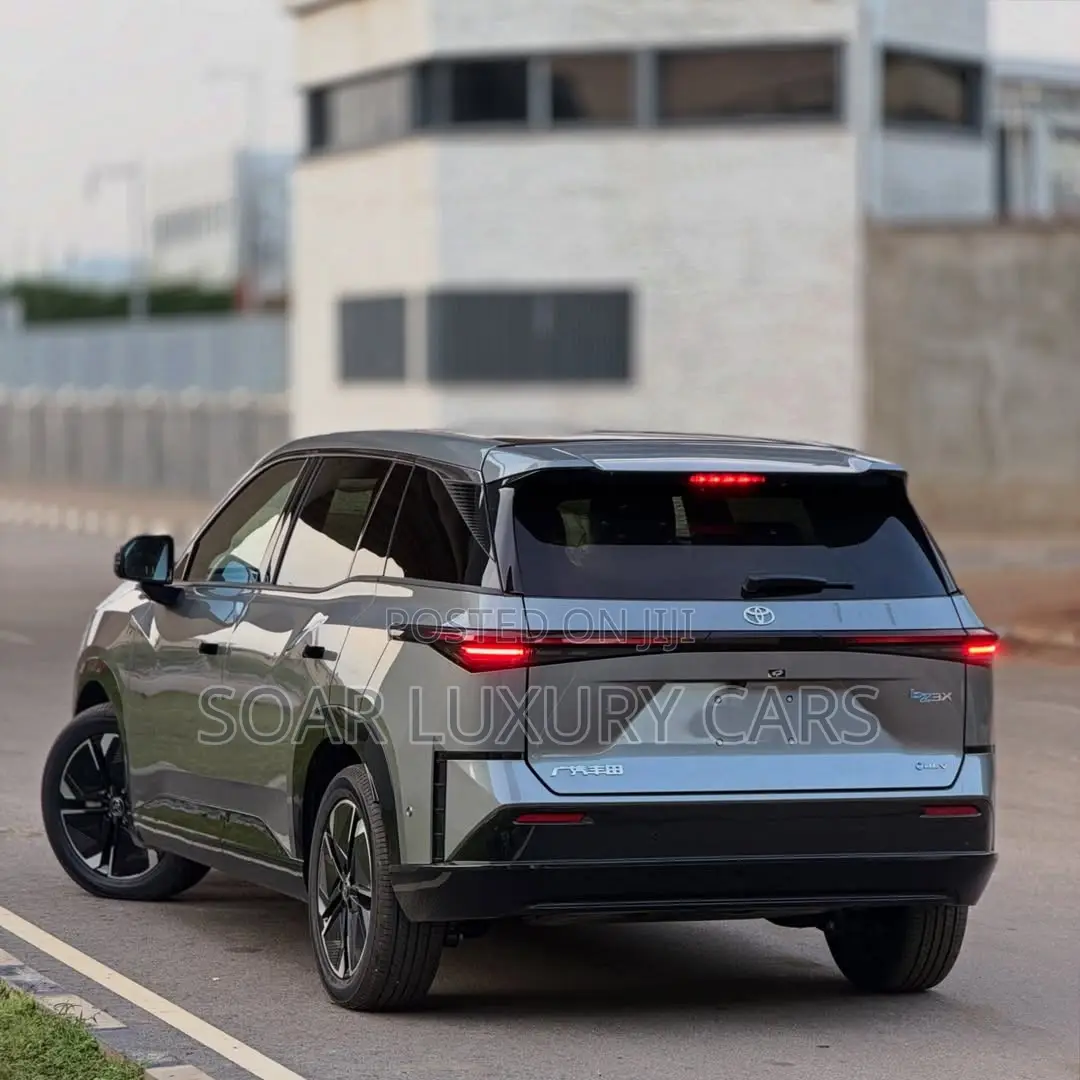New Toyota bZ3 2025 Gray