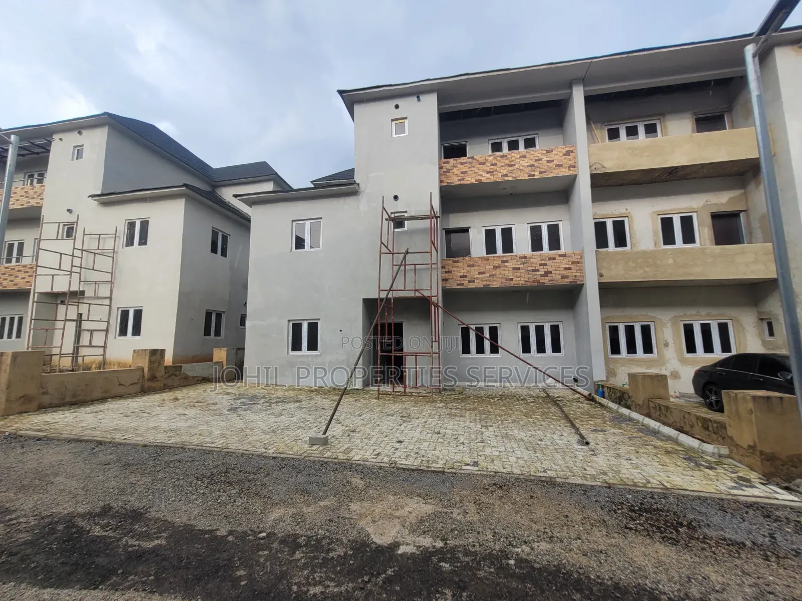 5bdrm Duplex in Wuye for sale